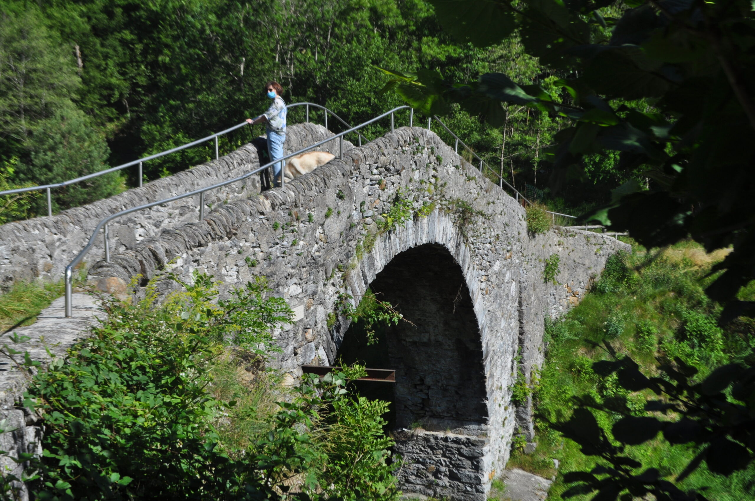 Re, ponte del Maglione sul torrente melezzo